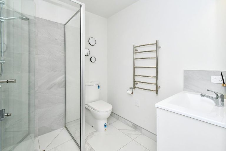 Photo of property in 16 Fort Lincoln Loop, Karaka, Papakura, 2113