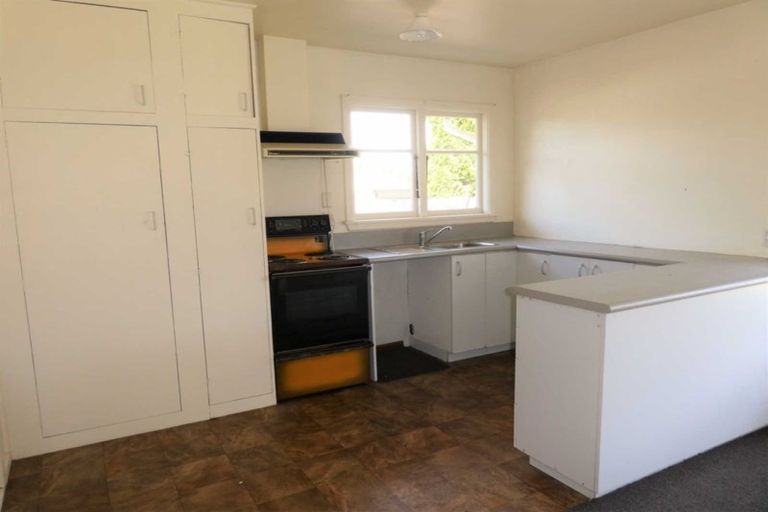 Photo of property in 12 Bellina Place, Broomfield, Christchurch, 8042