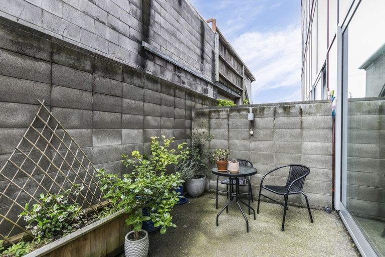 Photo of property in Tattoo Apartments, 15/42 Abel Smith Street, Te Aro, Wellington, 6011