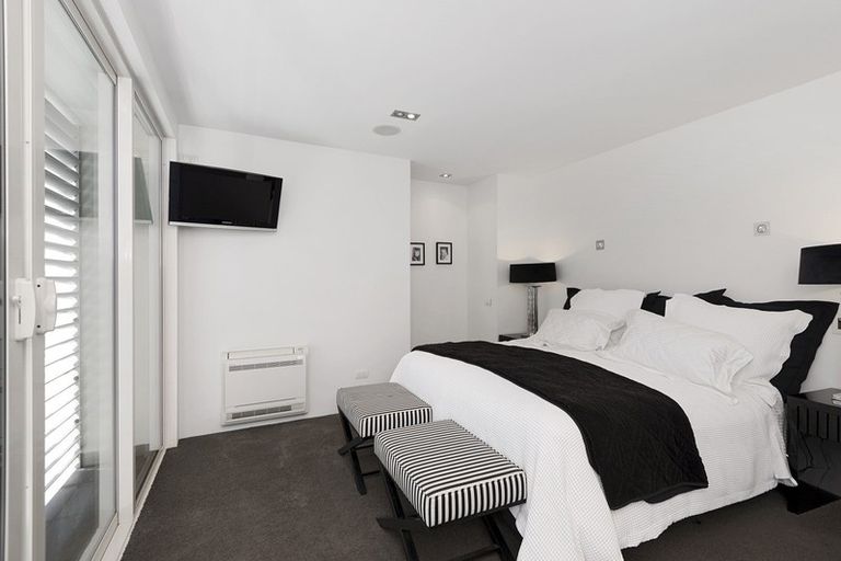 Photo of property in 57 Rossall Street, Merivale, Christchurch, 8014