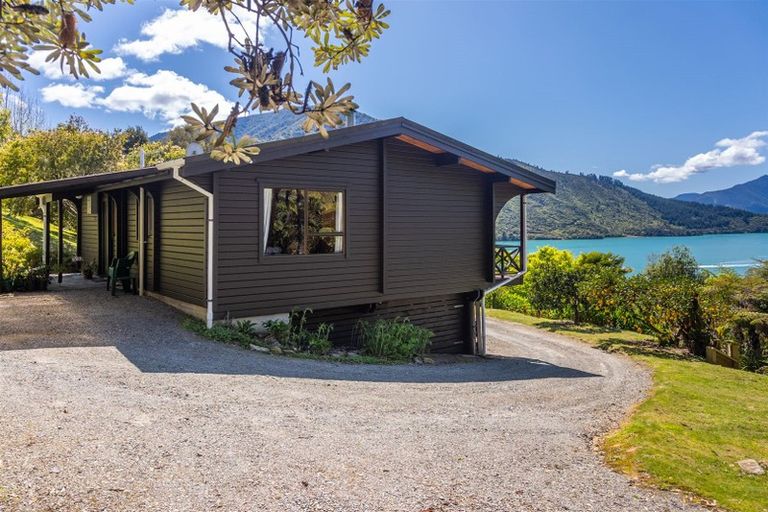 Photo of property in 540 Moetapu Bay Road, Moetapu Bay, Picton, 7282