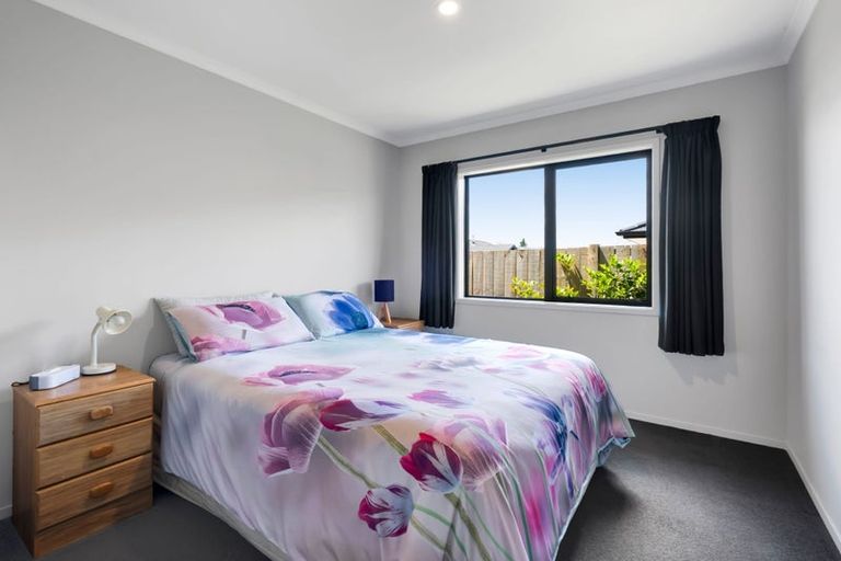 Photo of property in 20a Estate Grove, Inglewood, 4330