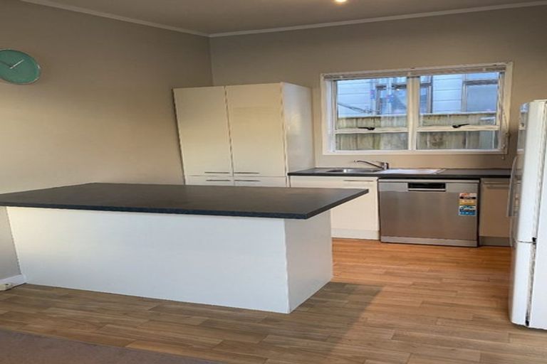 Photo of property in 10 Harper Street, Newtown, Wellington, 6021
