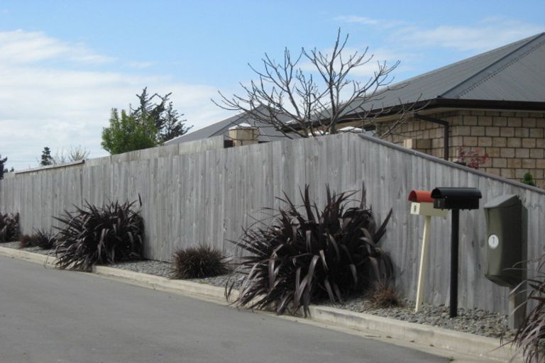 Photo of property in 7 Parkinson Place, Woodend, 7610