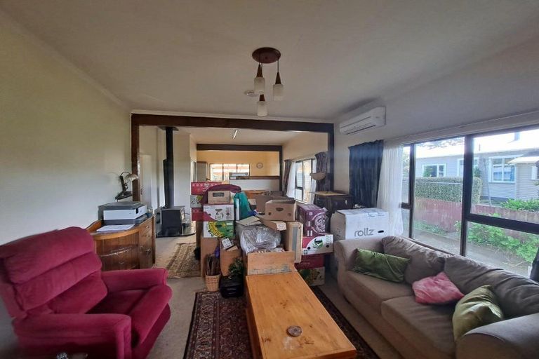 Photo of property in 9 Portia Street, Stratford, 4332