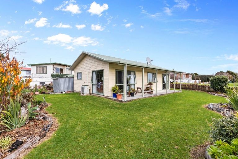 Photo of property in 24 Harris Street, Waitara, 4320
