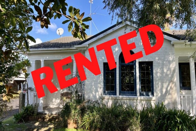 Photo of property in 5/56 Beresford Street, Bayswater, Auckland, 0622