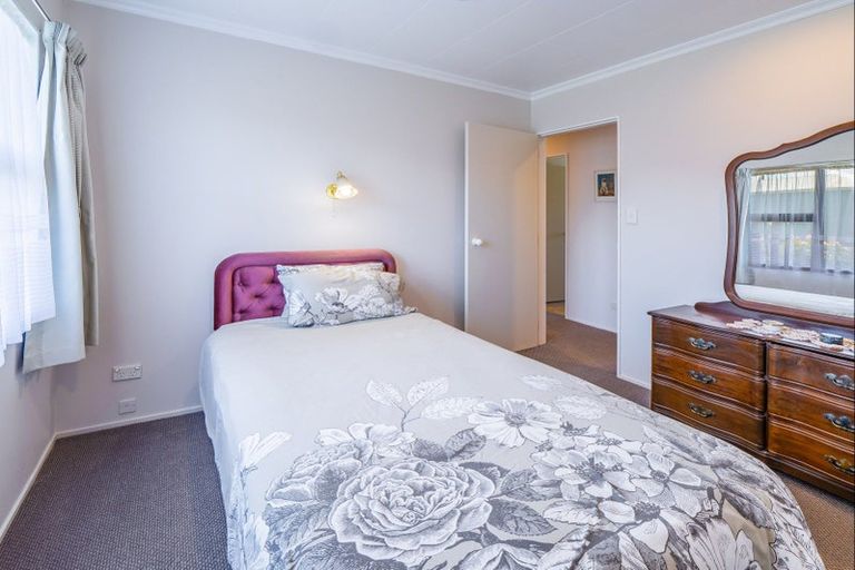 Photo of property in 33f Sanders Avenue, Westown, New Plymouth, 4310