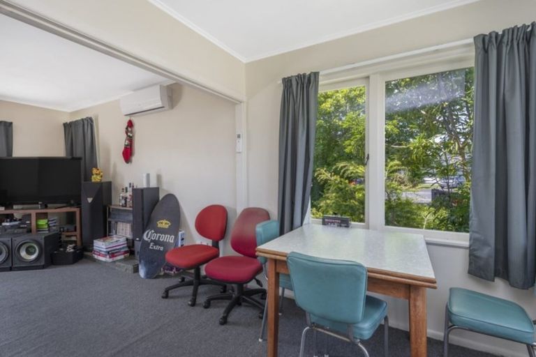 Photo of property in 9 Panair Crescent, Hillcrest, Hamilton, 3216