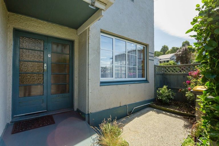 Photo of property in 53 Manor Place, Dunedin Central, Dunedin, 9016