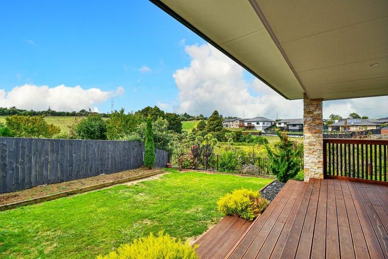 Photo of property in 90 Hillpark Drive, Pokeno, 2402