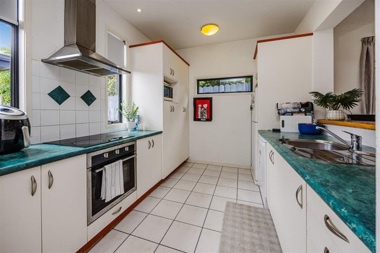 Photo of property in 47/2 Armoy Drive, East Tamaki, Auckland, 2016