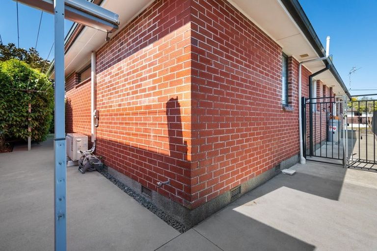 Photo of property in 11 Glenmore Avenue, Casebrook, Christchurch, 8051