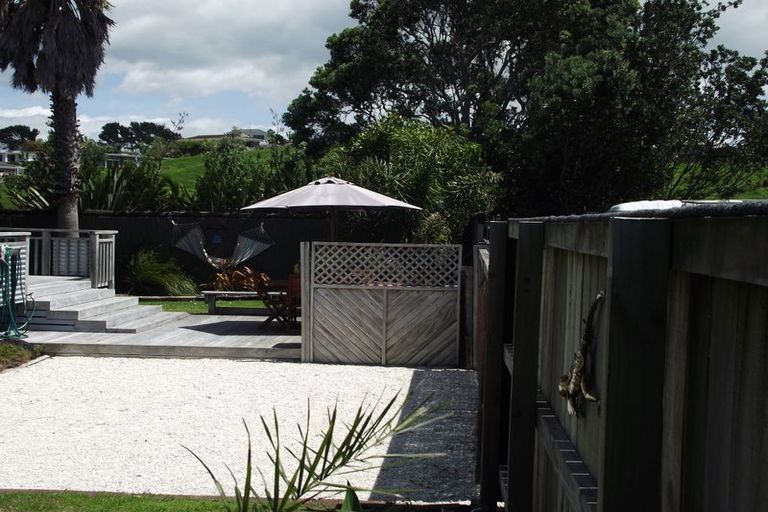 Photo of property in 8b Citrus Avenue, Waihi Beach, 3611