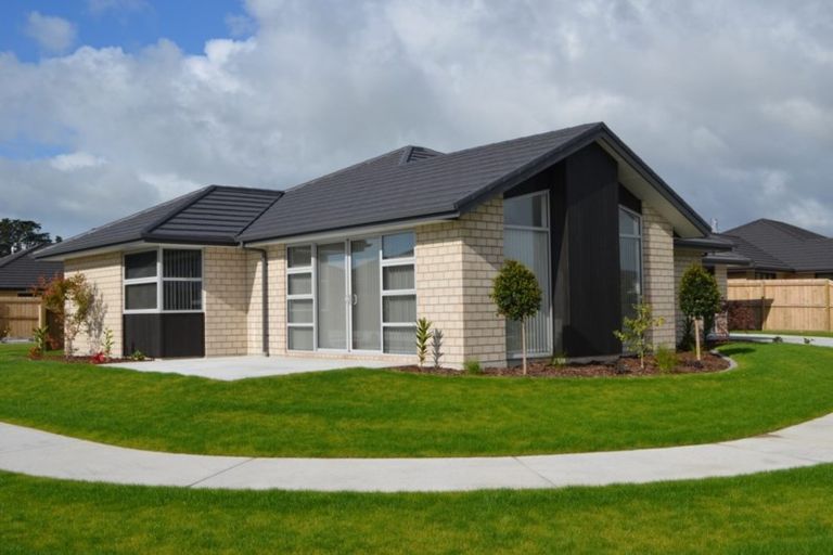 Photo of property in 25 Tremough Boulevard, Papamoa Beach, Papamoa, 3118