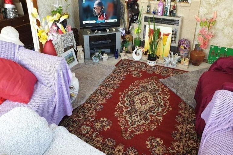 Photo of property in 13 Manchester Street, Patea, 4520