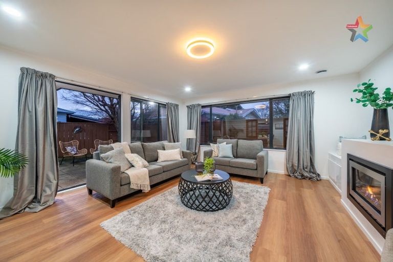 Photo of property in 5 Avalon Crescent, Avalon, Lower Hutt, 5011