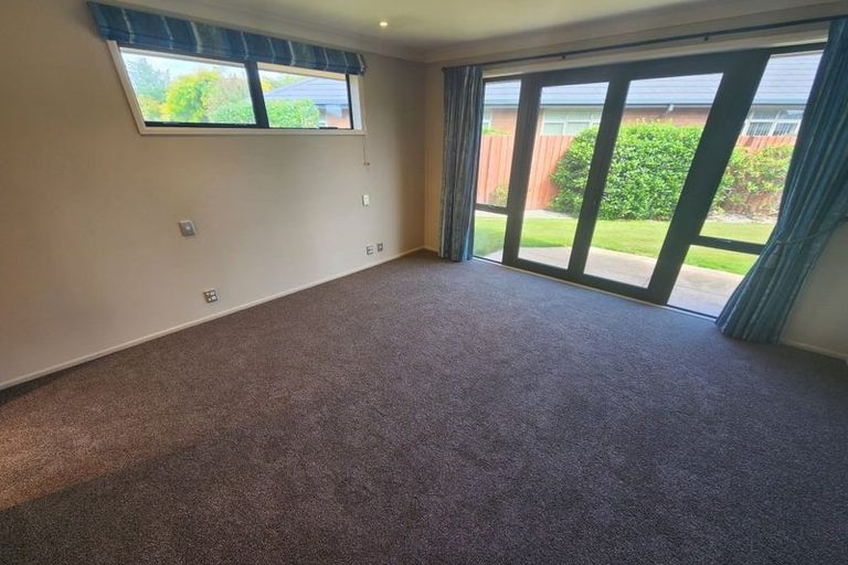 Photo of property in 3 Montego Close, Shirley, Christchurch, 8052