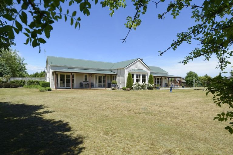 Photo of property in 16 Oak Tree Lane, Rolleston, 7614