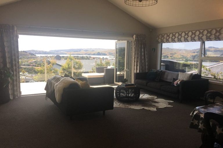 Photo of property in 133 Endeavour Drive, Whitby, Porirua, 5024