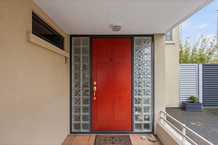 Photo of property in 73 Waghorne Street, Ahuriri, Napier, 4110