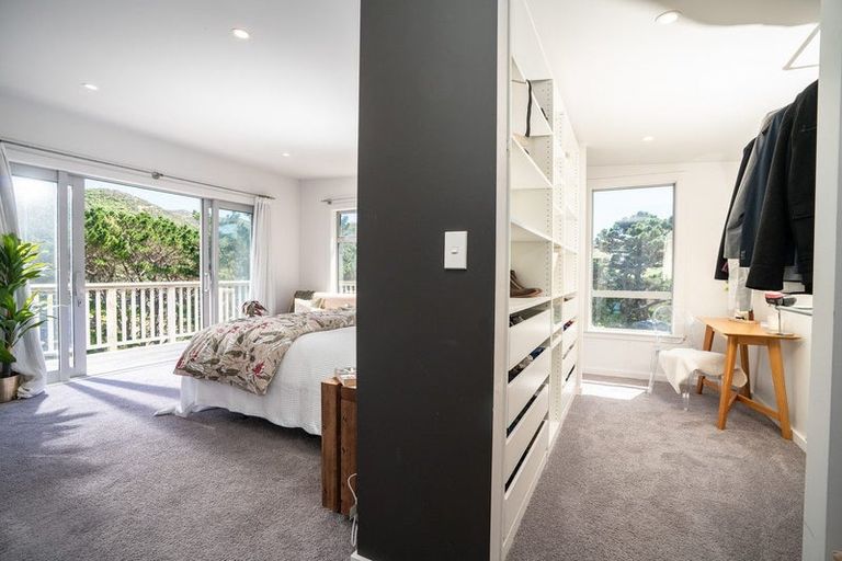 Photo of property in 326 South Makara Road, Makara, Karori, 6972