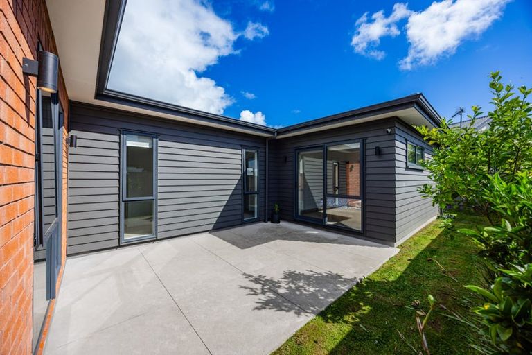 Photo of property in 41 Port Way, Rosehill, Papakura, 2113