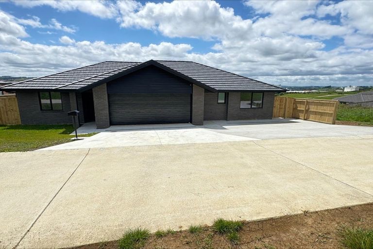 Photo of property in 6 Titchmarsh Lane, Pokeno, 2402