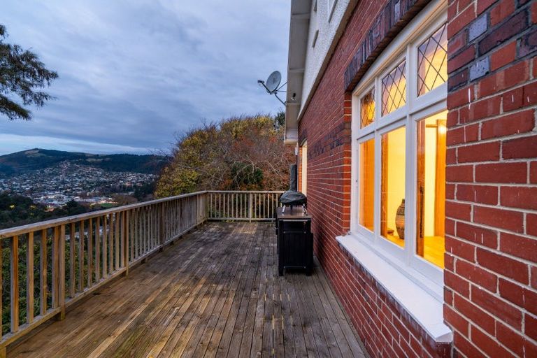 Photo of property in 30 Stonelaw Terrace, Maori Hill, Dunedin, 9010