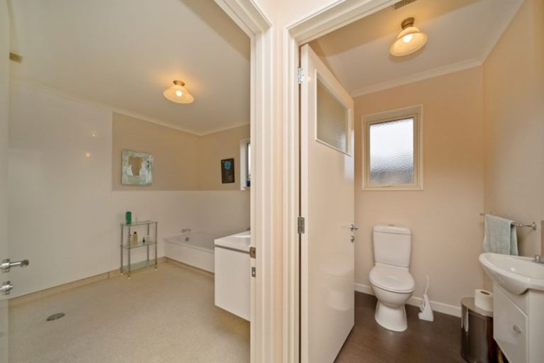 Photo of property in 34 Montague Grove, Stratford, 4332