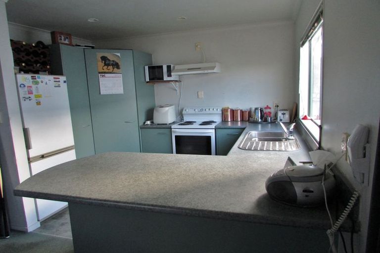 Photo of property in 8a Domain Street, Waiuku, 2123