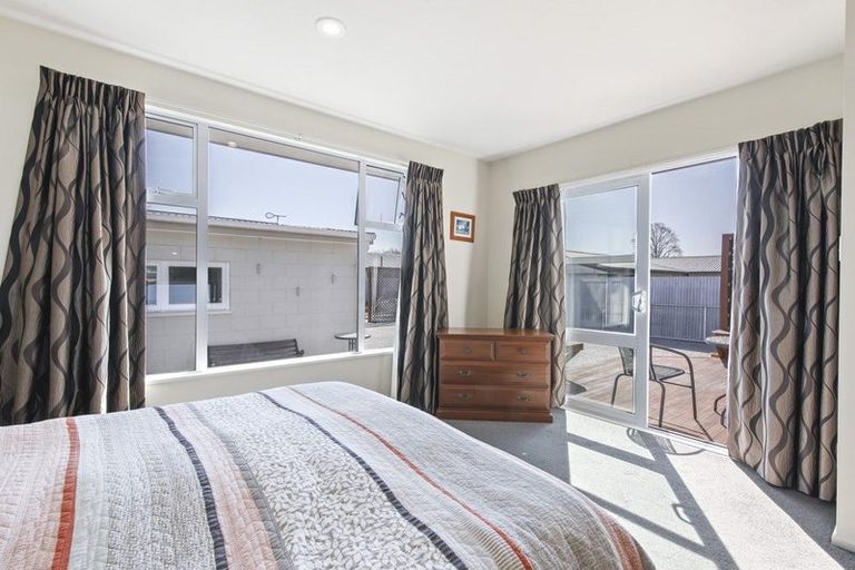 Photo of property in 53 Gardiners Road, Bishopdale, Christchurch, 8051