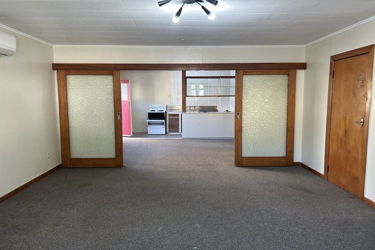 Photo of property in 34 The Parade, Island Bay, Wellington, 6023