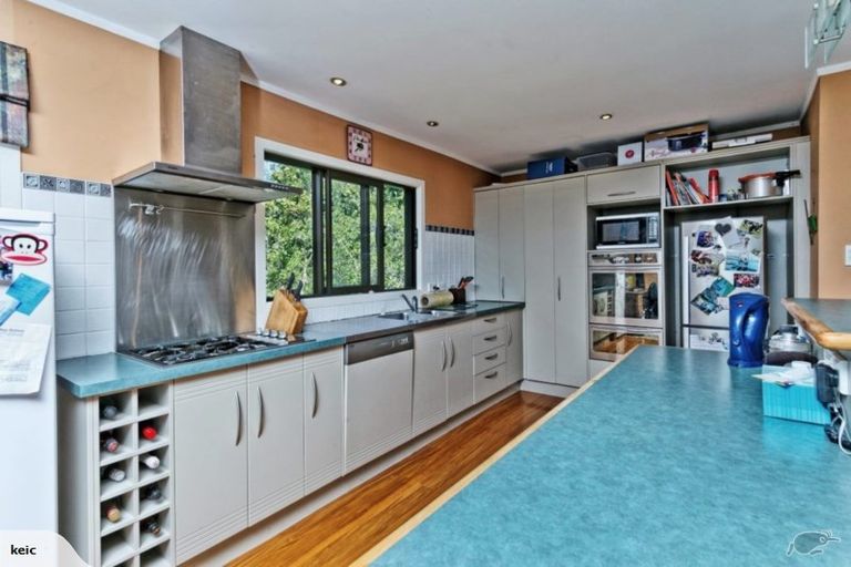 Photo of property in 30 Portobello Place, Torbay, Auckland, 0630