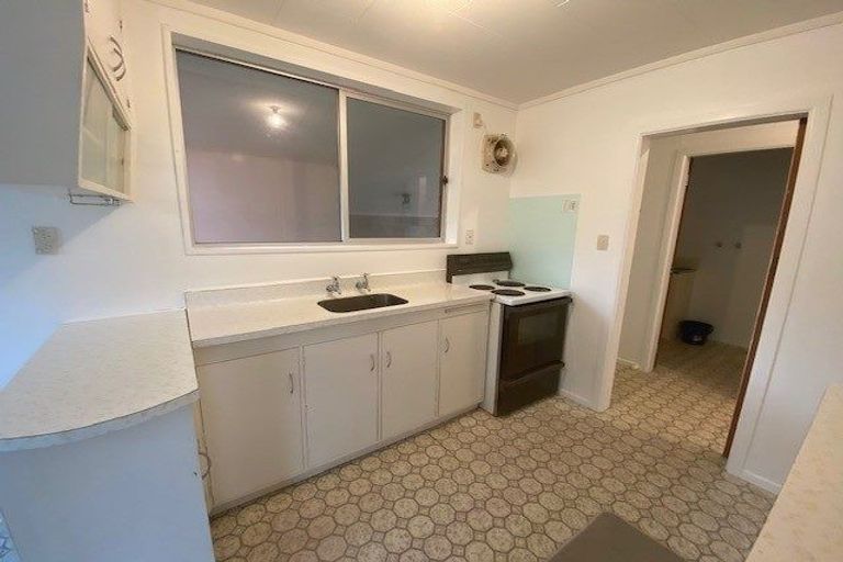 Photo of property in 1 Fremont Grove, Totara Park, Upper Hutt, 5018