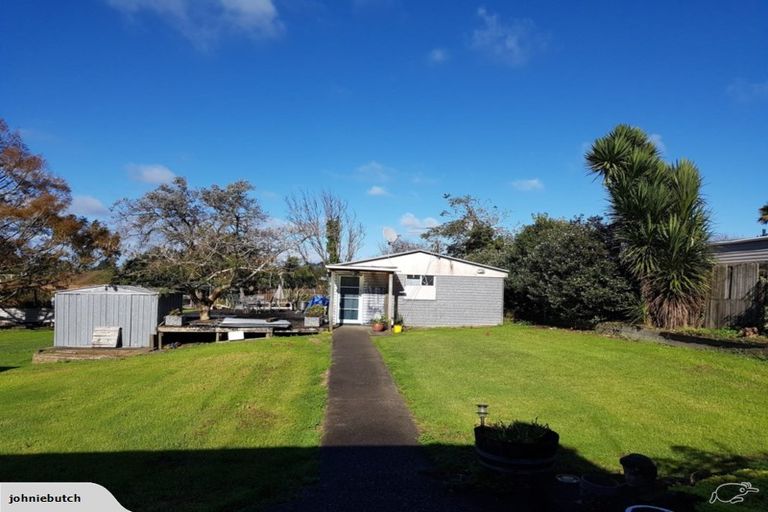 Photo of property in 351 Main Road, Huapai, Kumeu, 0810