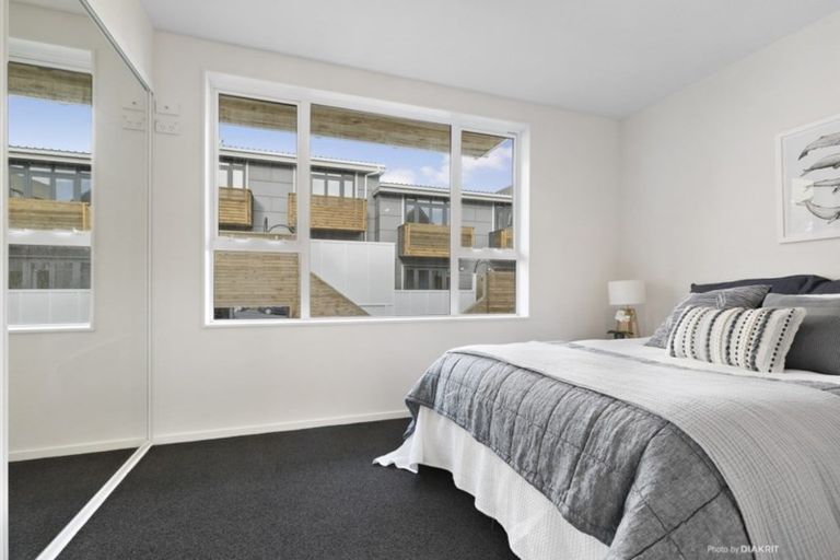 Photo of property in Pirie Street Townhouses, 19/35 Pirie Street, Mount Victoria, Wellington, 6011