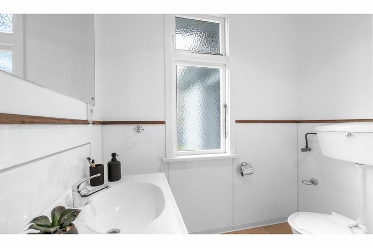 Photo of property in 162 Morton Street, Strathern, Invercargill, 9812