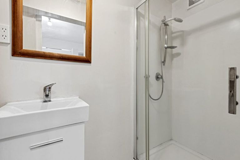 Photo of property in 86 Anich Road, Massey, Auckland, 0614