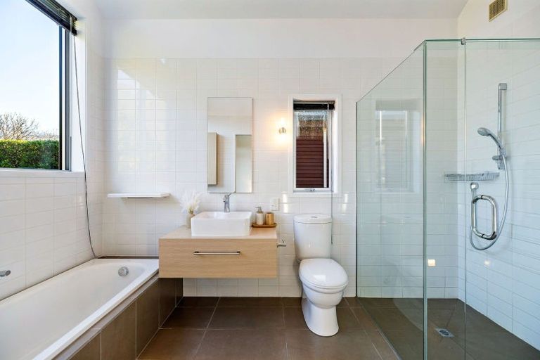 Photo of property in 15/8 Humphrey Street, Frankton, Queenstown, 9300