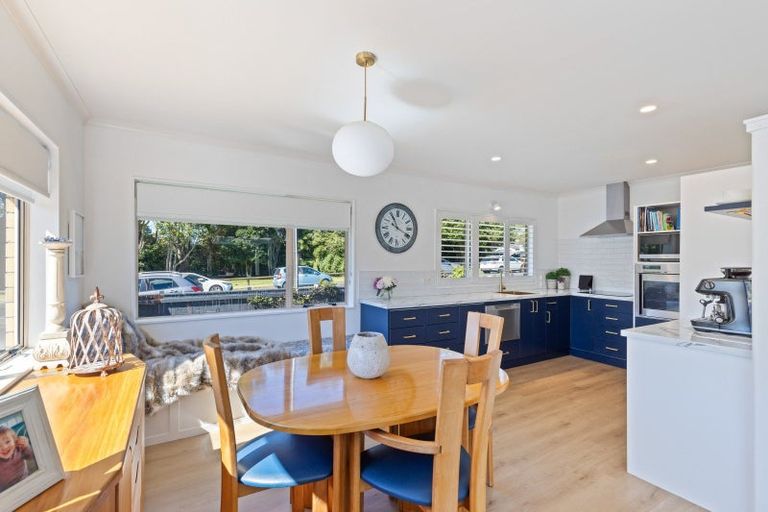 Photo of property in 1/122 Clawton Street, Westown, New Plymouth, 4310