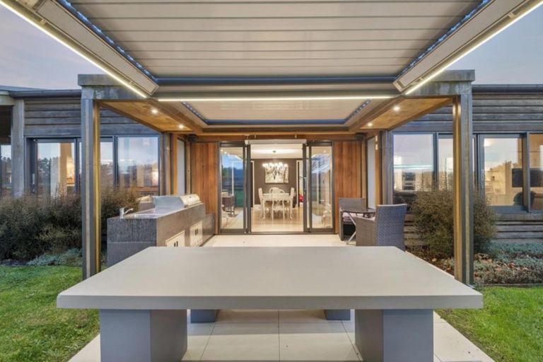 Photo of property in 562 Sandy Knolls Road, West Melton, Christchurch, 7675