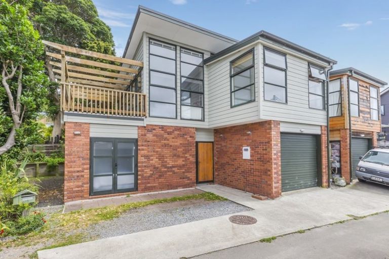 Photo of property in 9c Tavistock Road, Melrose, Wellington, 6023