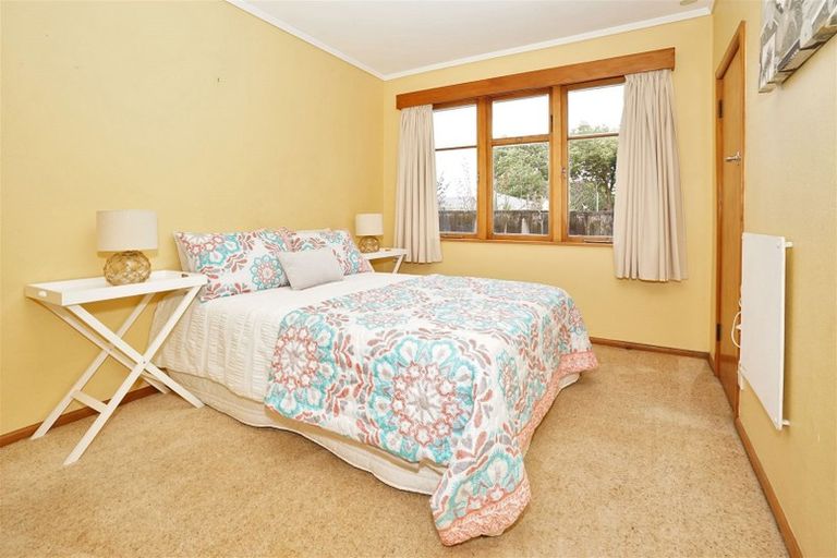 Photo of property in 4 Garnett Avenue, Forest Lake, Hamilton, 3200