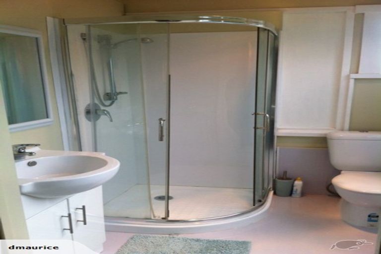 Photo of property in 1-2/568 Great South Road, Manukau, Auckland, 2025