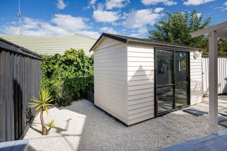 Photo of property in 24a Dorset Crescent, Hokowhitu, Palmerston North, 4410