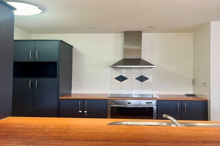 Photo of property in 44/2 Armoy Drive, East Tamaki, Auckland, 2016