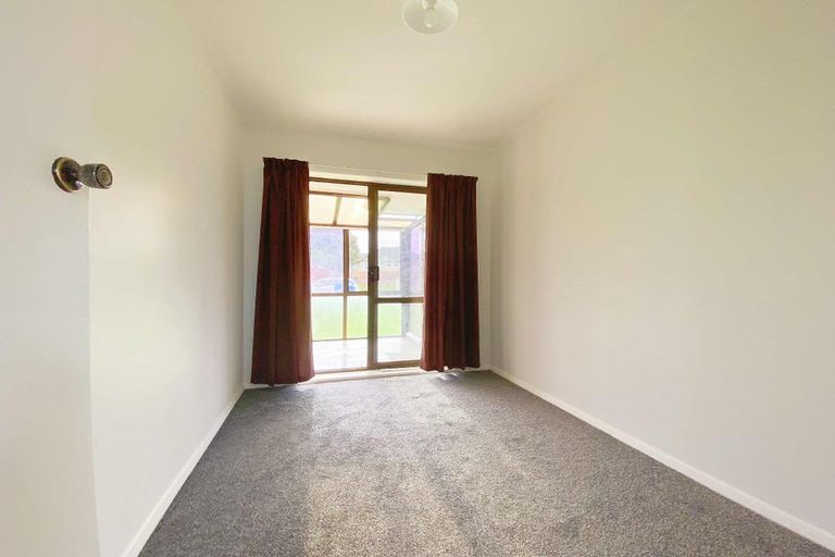 Photo of property in 43 Mcannalley Street, Manurewa East, Auckland, 2102