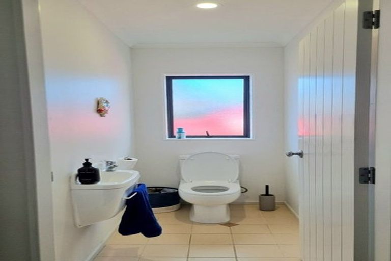 Photo of property in 5 Carlsberg Place, Papamoa Beach, Papamoa, 3118