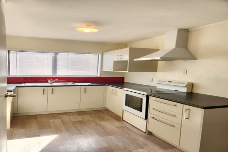 Photo of property in 3/264a Fergusson Drive, Heretaunga, Upper Hutt, 5018